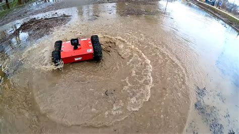 tracking robot for skid steer